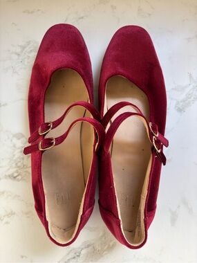 GAP Women’s Burgundy Velvet Double-Strap Mary Jane Heels